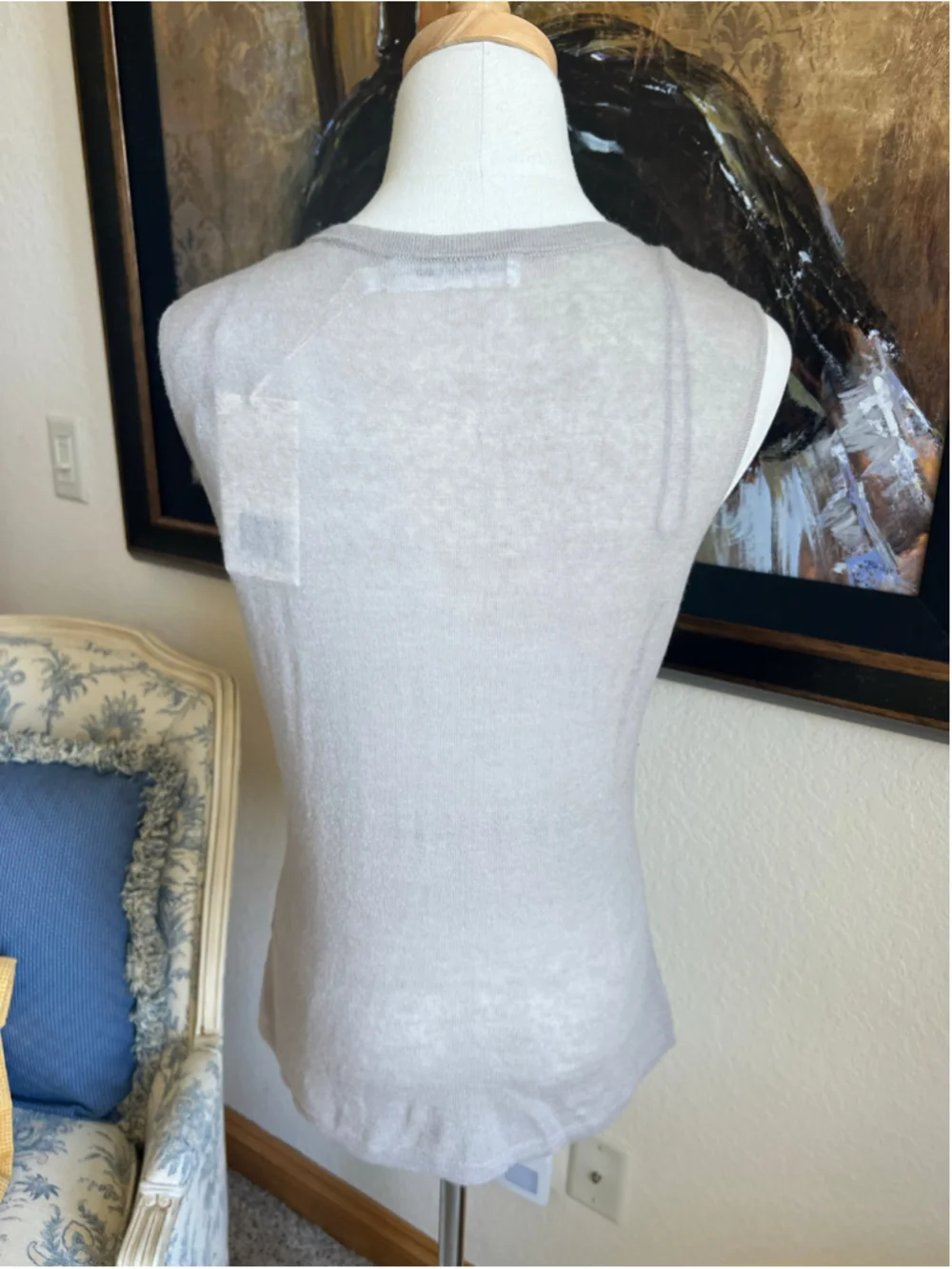 Aya Muse Gray V-Neck Sweater L Luxury Chic